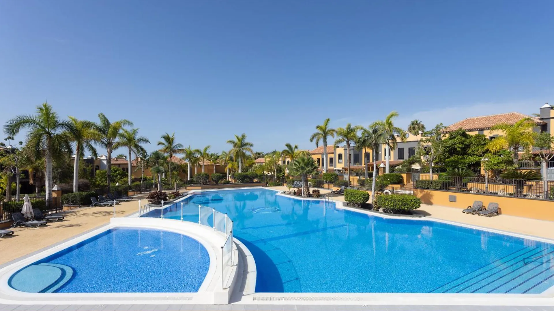 Classbnb - Luxury Townhouse 300M From Playa Del Duque Costa Adeje  Nyaraló